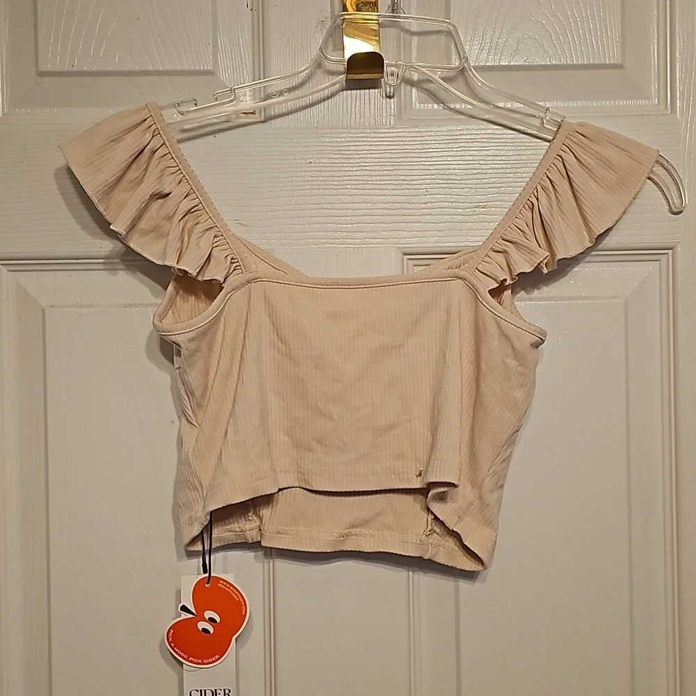 Top - Picture 3 of 4